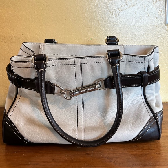 Coach Purse - Picture 1 of 8